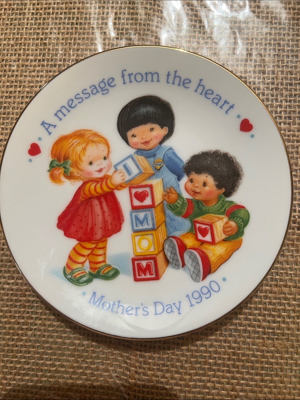 Vintage Avon 1990 Mother's Day Plate "A Message From The Heart